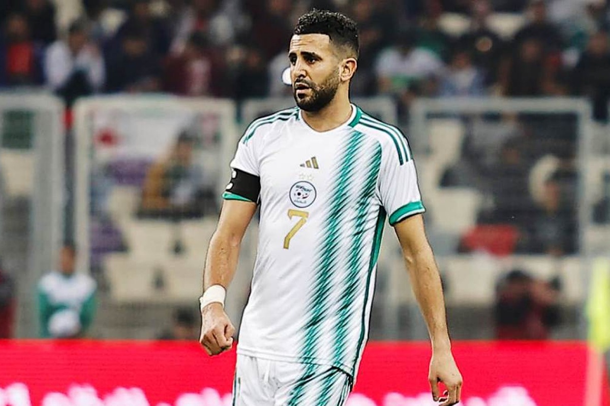 رسميا الدولي الجزائري رياض محرز يعلن اعتزاله اللعب دوليًا