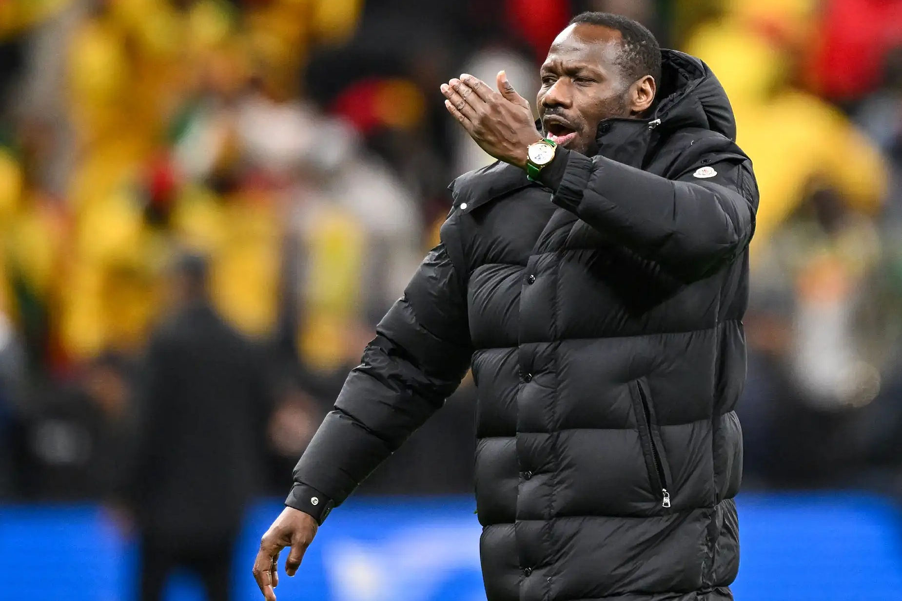 الكاف تفتح تحقيقًا تأديبيًا مع مدرب السنغال باب تياو بعد أحداث نهائي كأس إفريقيا 2025