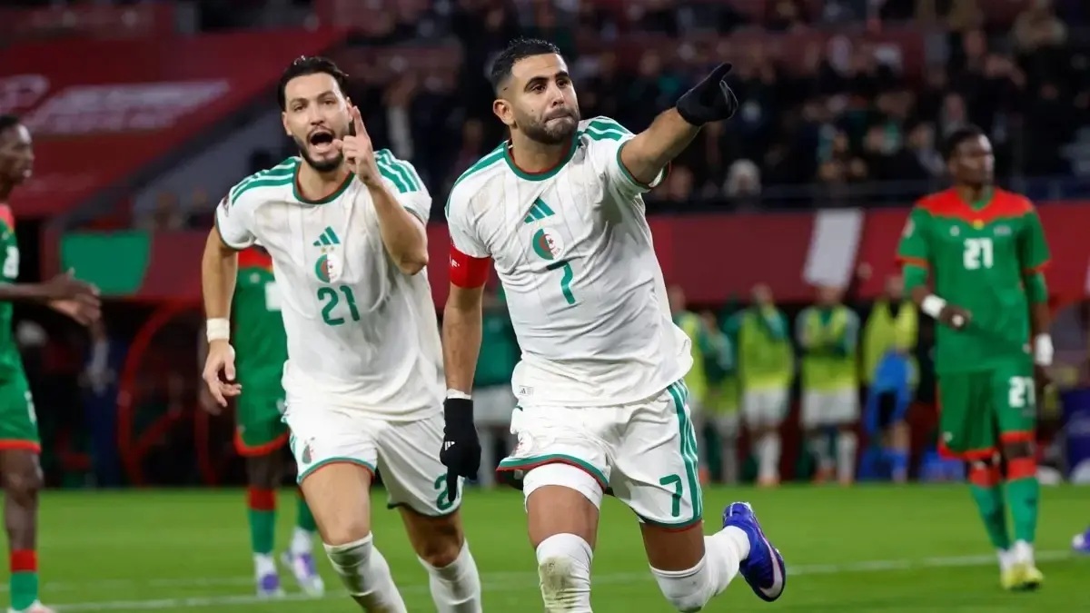 محاربو الصحراء يكتبون التاريخ: أرقام قياسية تتحطم في ليلة العبور المونديالية