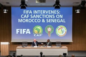 الفيفا تدخل على الخط بشأن عقوبات الكاف على المغرب والسنغال
