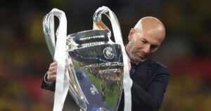 أخيرا زيدان يحسم الجدل بشأن تدريب ريال مدريد من “الديوك”