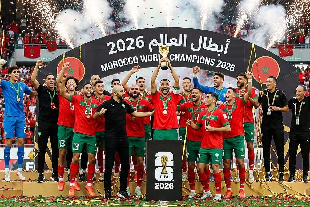 قوى دولية تتصارع والمونديال على صفيح ساخن يمهّد لتتويج الأسود بلقب كأس العالم 2026