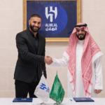 الهلال السعودي يعلن تعاقده رسمياً مع كريم بنزيما في صفقة ضخمة قبل غلق الانتقالات الشتوية