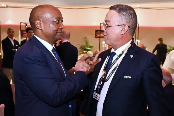 فوزي لقجع يبعتر أروقة الكاف ويضع موتسيبي في مأزق كبير