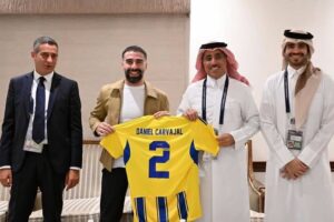 عميد نادي ريال مدريد داني كارفاخال يوقع لنادي الغرافة القطري