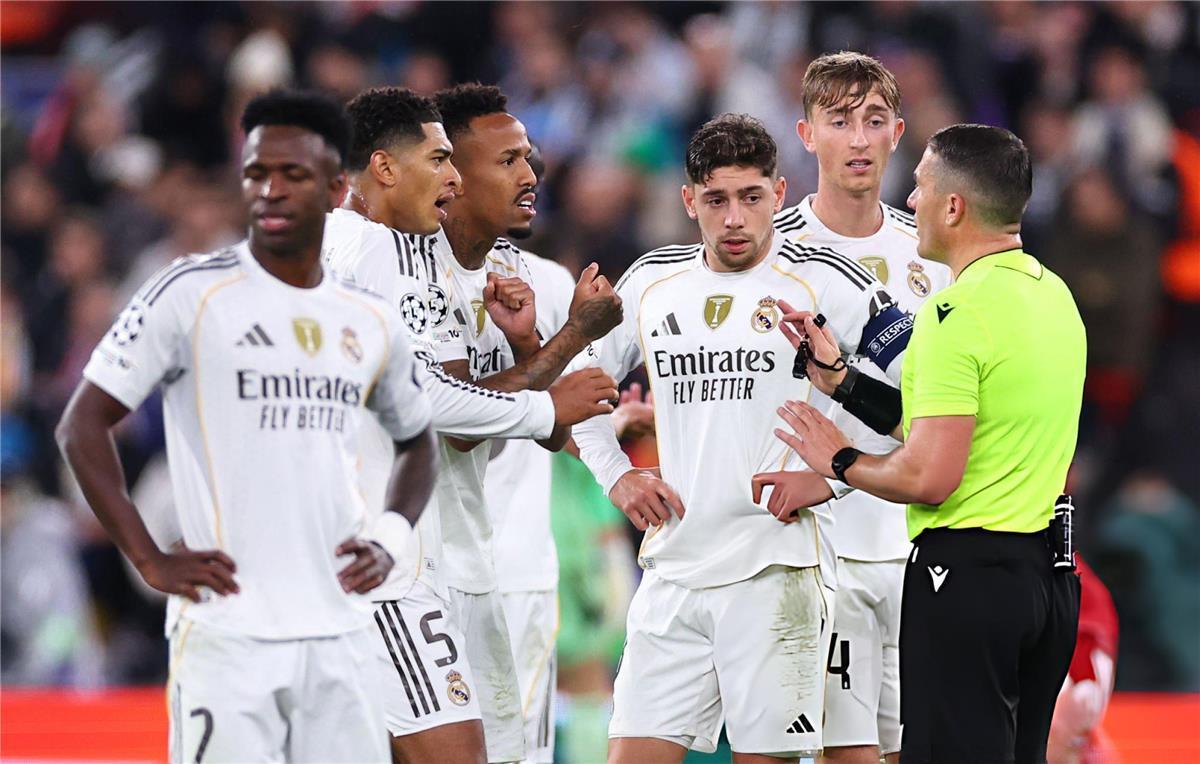 القائمة الرسمية لنادي ريال مدريد ضد بنفيكا في إياب الملحق بدوري أبطال أوروبا