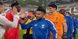 بطل الكلاسيكو! ياسين بونو يُحطم أحلام ميندي بتصديَّين في ركلات الترجيح ويقود الهلال لنهائي كأس الملك