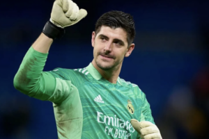 كورتوا مهدد بالغياب عن ديربي مدريد