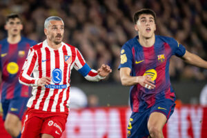 تعرف على معلق مباراة أتلتيكو مدريد وبرشلونة في دوري أبطال أوروبا