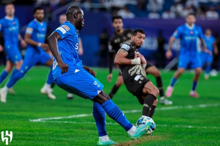 القنوات الناقلة لمباراة الهلال وضمك في دوري روشن السعودي للمحترفين 2026