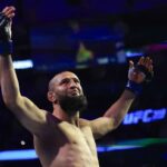 حمزة شيماييف يخسر أول نزال في UFC أمام شون ستريكلاند ويفقد حزام الوزن المتوسط