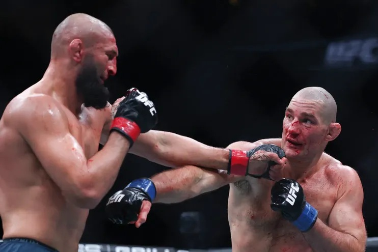 هل تعرض حمزة شيماييف للظلم التحكيمي أمام شون ستريكلاند في UFC 328؟