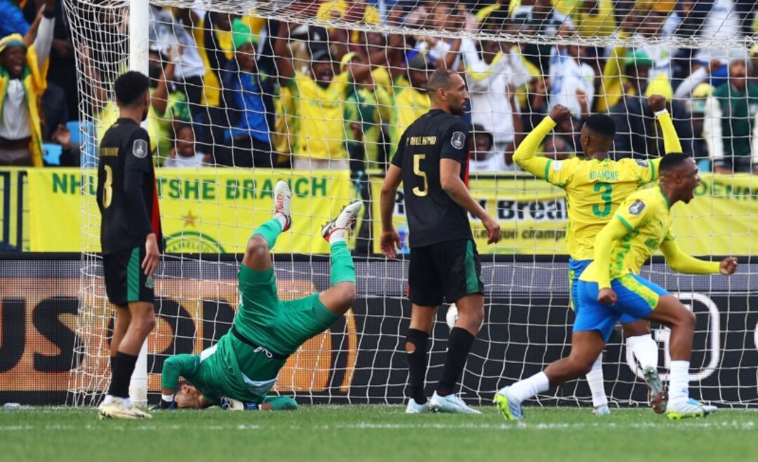 القنوات المفتوحة الناقلة لمباراة الجيش الملكي وصن داونز في إياب نهائي دوري أبطال إفريقيا