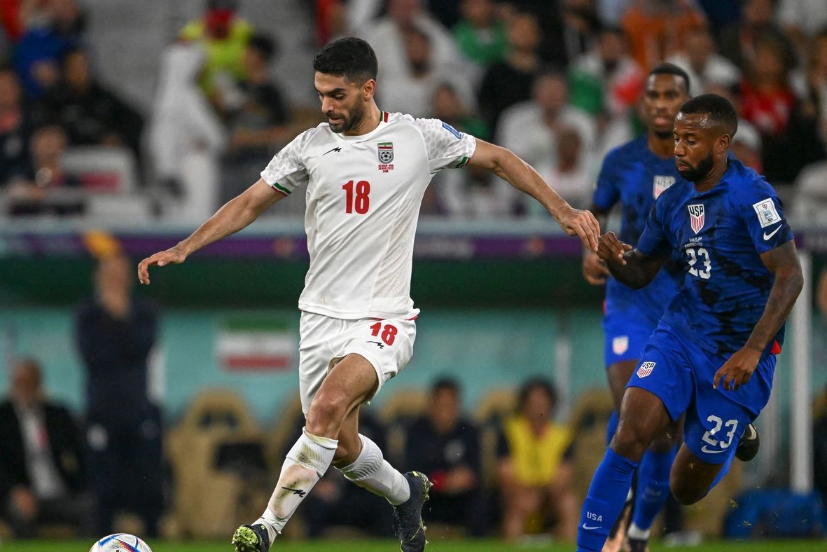 منتخب أمريكا وإيران في مباراة نارية تجمع بينهما في كأس العالم 2026