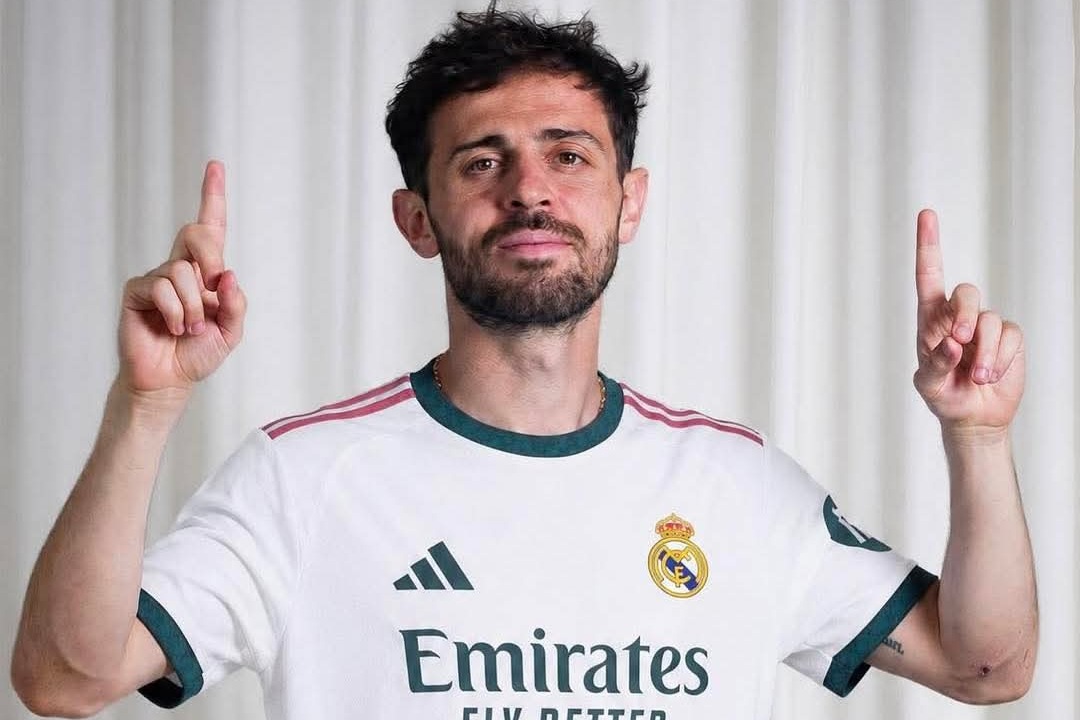 على ذمة فابريزيو رومانو نجم مان سيتي برناردو سيلفا إلى ريال مدريد