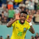 فينيسيوس جونيور يعادل النتيجة للبرازيل أمام المغرب في كأس العالم 2026 بعد نصف ساعة من اللعب