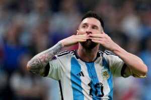 ترتيب هدافي كأس العالم 2026 بعد هاتريك ليونيل ميسي أمام الجزائر .