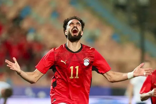 من هو مصطفى زيكو سيرة ذاتية ويكيبيديا