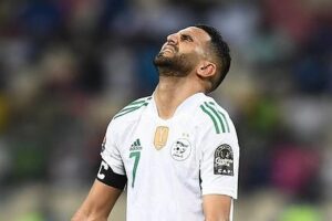 رياض محرز يعلن اعتزاله اللعب دوليًا بعد خروج الجزائر من كأس العالم 2026