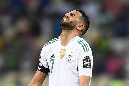 رياض محرز يعلن اعتزاله اللعب دوليًا بعد خروج الجزائر من كأس العالم 2026