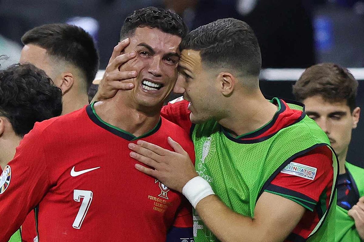 كريستيانو رونالدو يعلن اعتزال اللعب الدولي بعد الخروج أمام إسبانيا في كأس العالم 2026