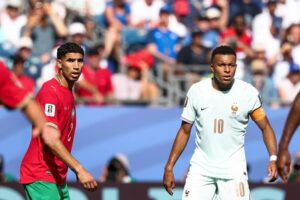 كيليان مبابي يفاجئ أشرف حكيمي بتصريح ناري بعد أقصائه من كأس العالم 2026