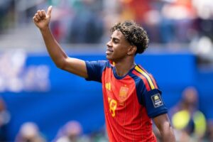 تعرف على قائمة لاعبي برشلونة الذي سيخوضون نهائي كأس العالم بين إسبانيا والأرجنتين