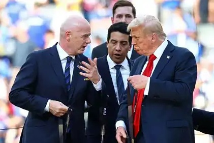 سبب عدم مصافحة بورخا إيغليسياس للرئيس الأمريكي دونالد ترامب في نهائي كأس العالم 2026