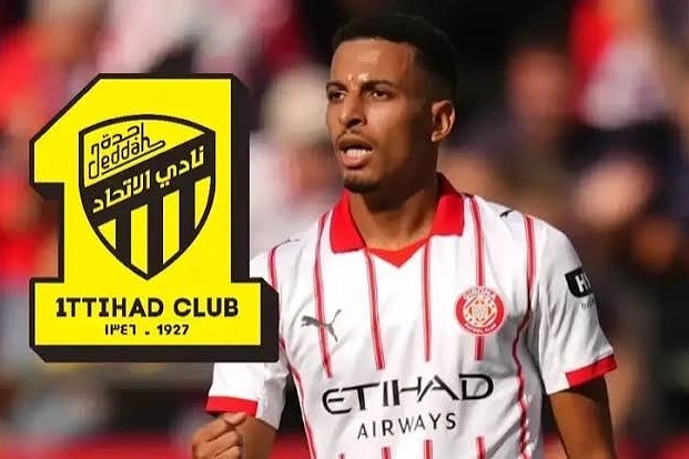 عز الدين أوناحي يقترب من الاتحاد السعودي.. تفاصيل العرض المالي والساعات الحاسمة لحسم الصفقة