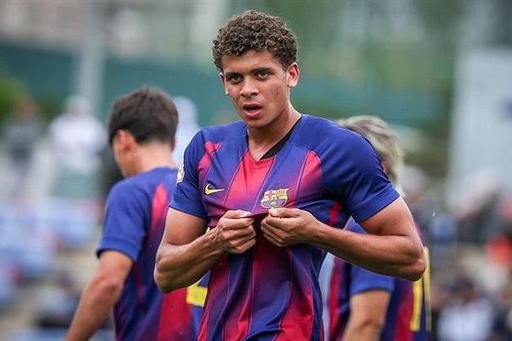 تعرف على رجل مباراة برشلونة وأوروبا الودية استعدادا لموسم 2026-2027