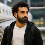 مكالمة هاتفية طارئة تغيّر وجهة محمد صلاح من بشكتاش إلى دوري روشن السعودي