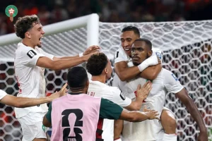 فيديو ردة فعل الإعلام الجزائري والجماهير الجزائرية بعد فوز المغرب على هولندا بكأس العالم