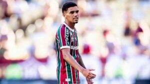 الرجاء يفاجئ الجميع ويخطف موهبة برازيلية من بين أنياب كبار أوروبا