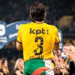 جوان حجام يودع يونغ بويز بعد انتقاله إلى الدوري الإنجليزي الممتاز