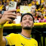 تعرف على قائمة اللاعبين الجزائريين المشاركين في دوري أبطال أوروبا 2026-2027