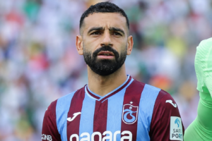 طرابزون سبور يفجر مفاجأة الميركاتو الصيفي بتعاقده مع النجم المصري محمد صلاح