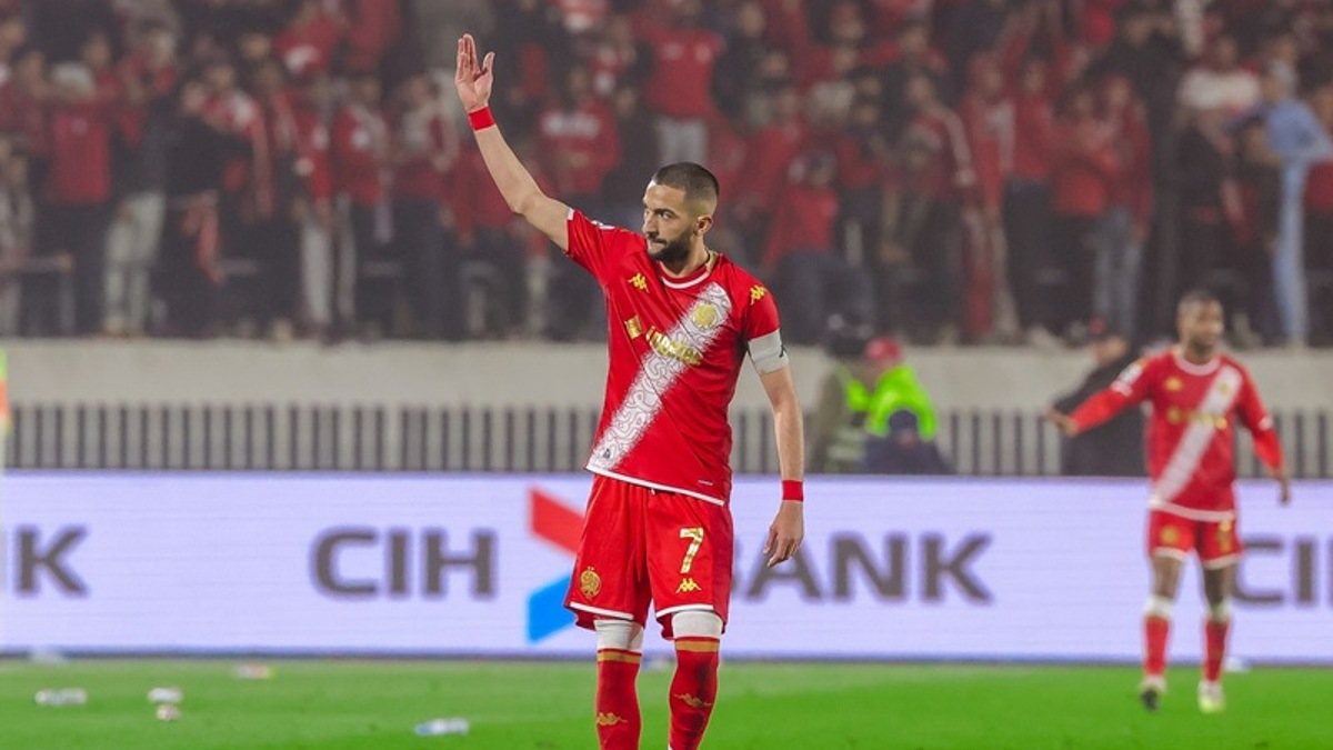 حكيم زياش يصعد أمام نادي الوداد ويلجأ إلى مفوض قضائي