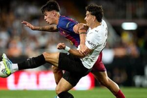 القنوات المفتوحة الناقلة لمباراة برشلونة وفالنسيا في الدوري الإسباني 2026-2027